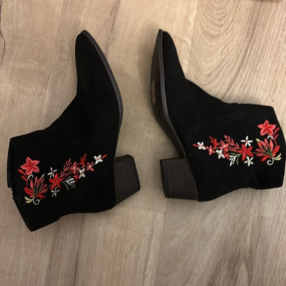 Brand new size 8 women